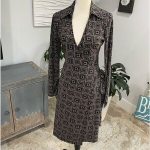 EXPRESS ladies wrap dress